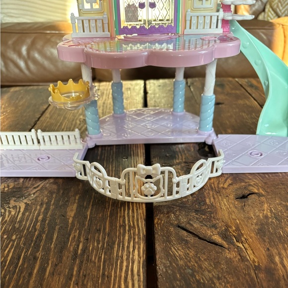 Wishcat Magic Cat Tower Playset - Picture 10 of 16